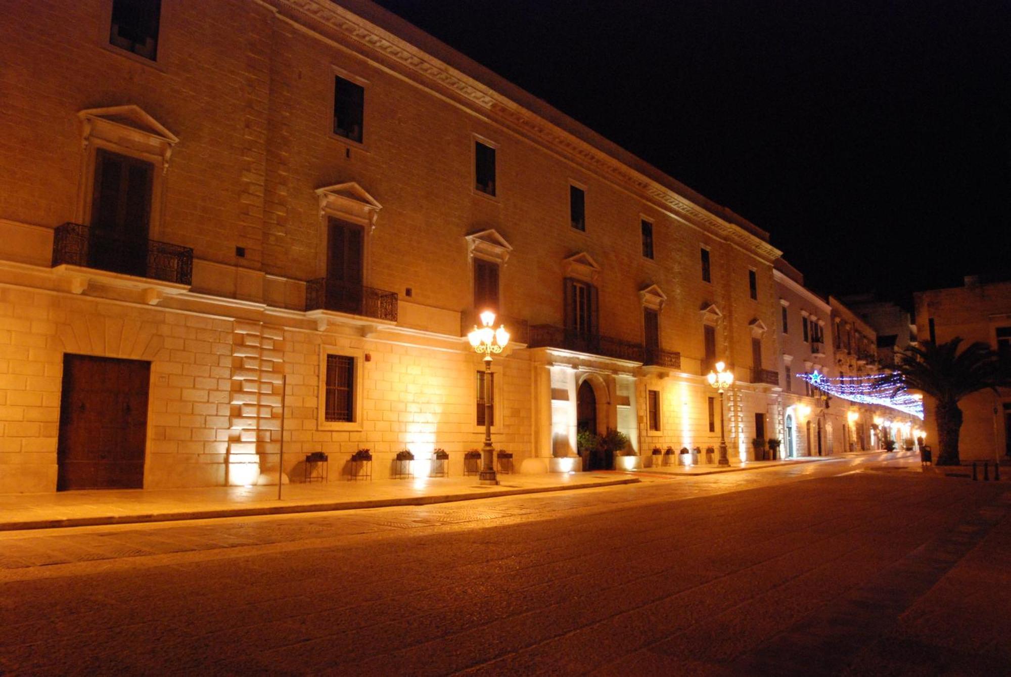 Mare Resort Trani Bagian luar foto