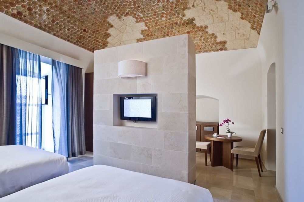 Mare Resort Trani Bagian luar foto